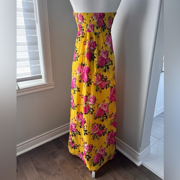 Betsey Johnson Strapless Yellow Floral Dress - Picture 9 of 10